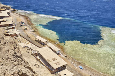 Exceptional Diving Sites: The Blue Hole, Egypt